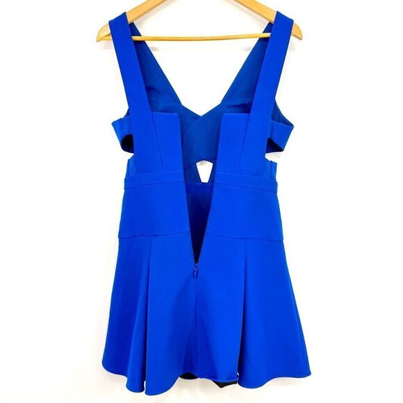 BCBGMAXAZRIA Harlie Cutout Cobalt Blue Fit and Flare V Neck Cocktail Mini Dress - Picture 14 of 16